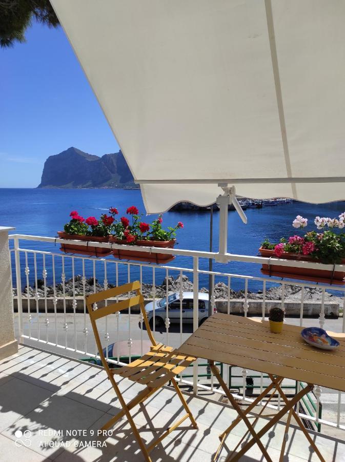 La Casa Di Giulio - Holiday Home إزولا ديلي فيمين المظهر الخارجي الصورة