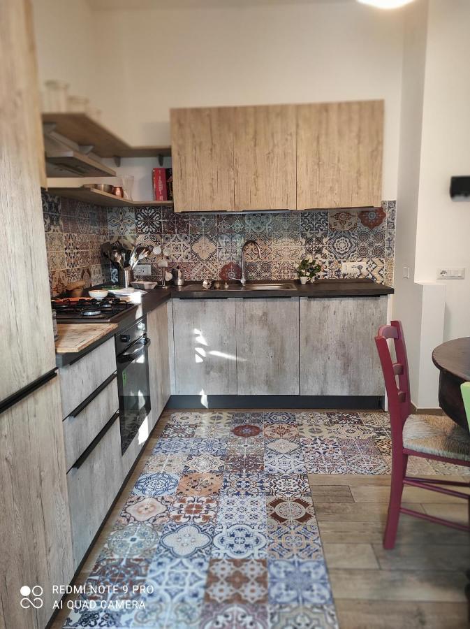 La Casa Di Giulio - Holiday Home إزولا ديلي فيمين المظهر الخارجي الصورة