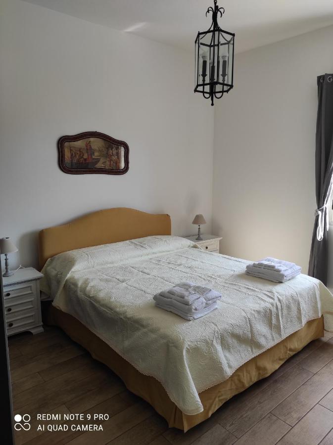 La Casa Di Giulio - Holiday Home إزولا ديلي فيمين المظهر الخارجي الصورة