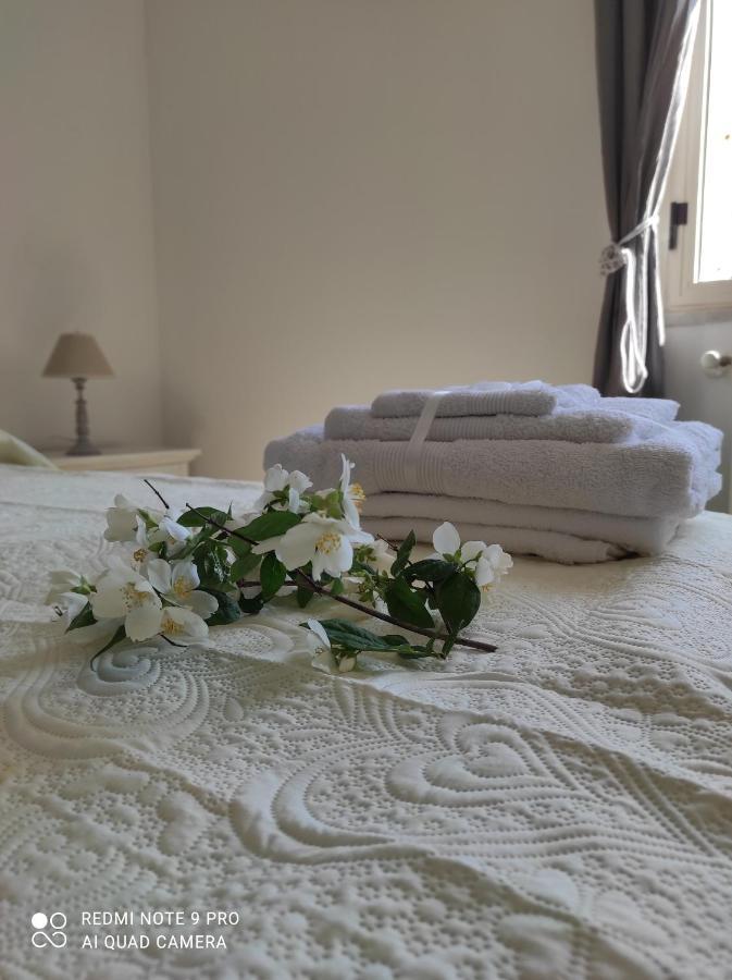 La Casa Di Giulio - Holiday Home إزولا ديلي فيمين المظهر الخارجي الصورة